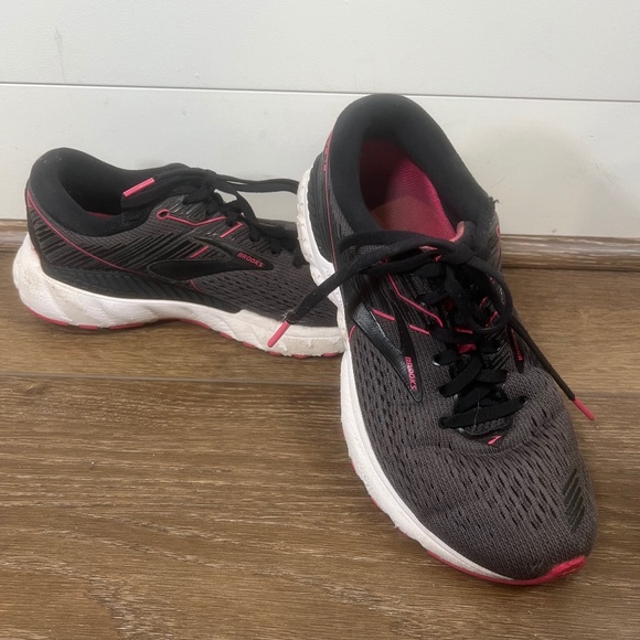 Brooks Adrenaline 19 Women's Running Shoes Size 7.5 Gray/Pink - Picture 1 of 13